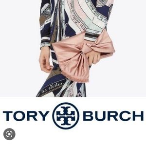 NWT Shell Pink Eleanor Clutch